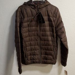 NWT Men's packable puffer jacket
